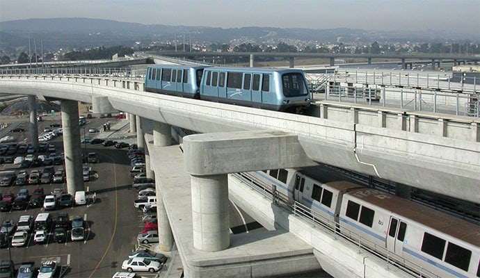 2003 SFO Airtrain 2003 SFO Airtrain
